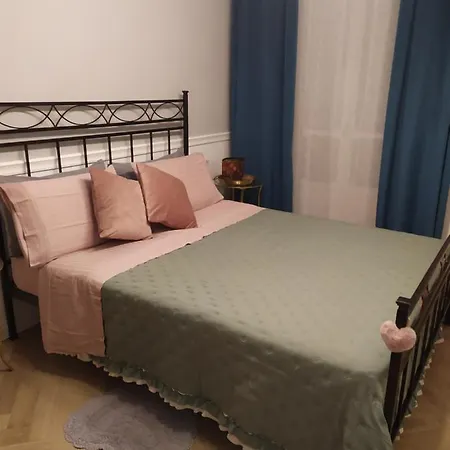 דירה Casa Madama Rossini *